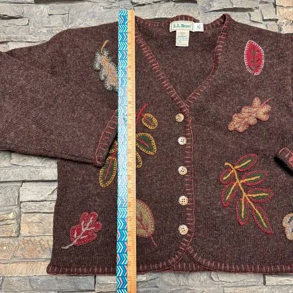 Vintage LL Bean Wool Cardigan Sweater Women’s Medium Crop Leaves Fall Button - Picture 7 of 8